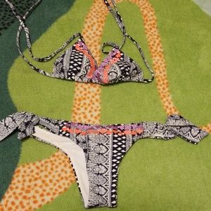 Roxy bikini set